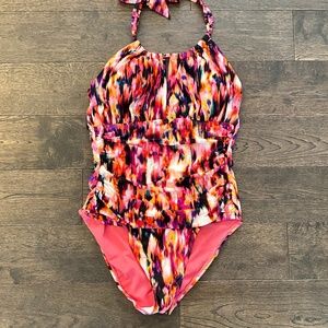 Kenneth Cole one-piece swimsuit, EUC, M, Pink